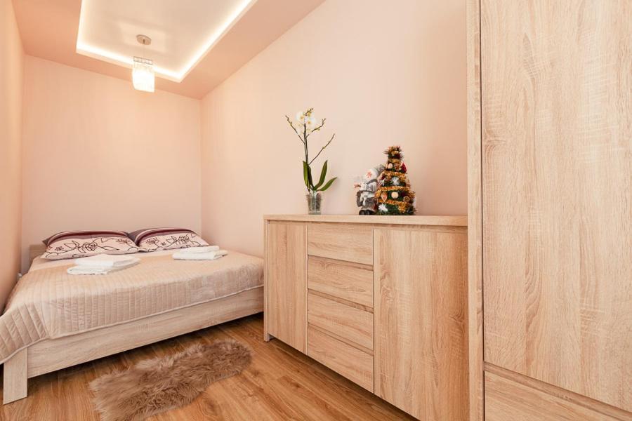 Piast Apartament Krasków Eksteriør bilde